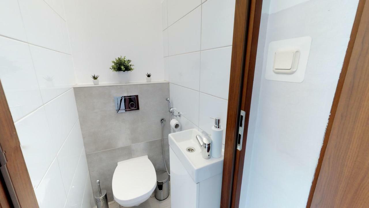 New Whitehouse Rooms Γκντανσκ Εξωτερικό φωτογραφία